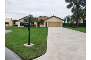 15021 Featherstone Way, Davie, FL 33331, Sold 11/14/24