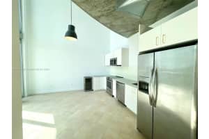 690 SW 1st Ct APT 2134, Miami, FL 33130, Sold 02/28/25