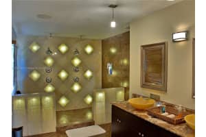 MLS# A11607314, Hollywood, Florida 33020