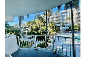 494 NW 165th St APT C306, Miami, FL 33169, - MLS#A11607405