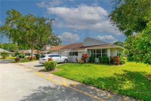 8616 Bridle Path Ct, Davie, FL 33328, Sold 09/10/24