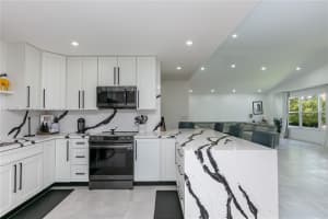 8616 Bridle Path Ct, Davie, FL 33328, Sold 09/10/24