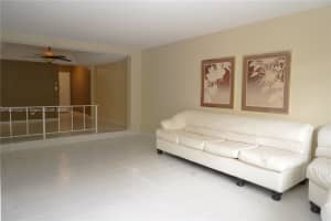 3660 Inverrary Dr APT 2J, Lauderhill, FL 33319, - MLS#A11607532