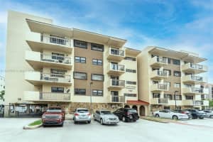 5249 NW 7th St, Miami, FL 33126, Sold 10/21/24