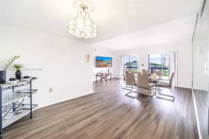 5249 NW 7th St, Miami, FL 33126, Sold 10/21/24