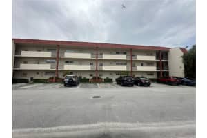 9823 S Hollybrook Lake Dr APT 107, Pembroke Pines, FL 33025, Sold 09/23/24
