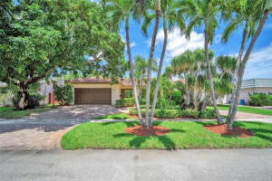 3341 N 47th Ave, Hollywood, FL 33021, Sold 11/06/24