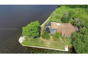 4420 Canal Dr, Sanford, FL 32771, Sold 12/18/24