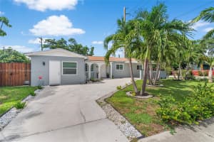701 NW 199th St, Miami Gardens, FL 33169, - MLS#A11607876