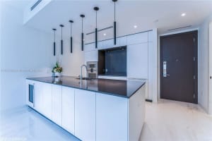 300 Biscayne Blvd Way #1706, Miami, FL 33131, Sold 09/27/24
