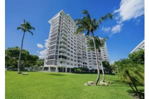 200 Ocean Ln Dr APT 907, Key Biscayne, FL 33149, Sold 11/06/24