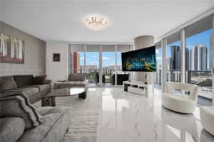 330 Sunny Isles Blvd, Sunny Isles Beach, FL 33160, Sold 10/09/24