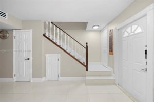 1001 Three Islands Boulevard APT 27, Hallandale Beach, FL 33009, Sold 10/24/24