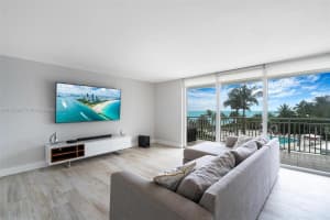 613 Ocean Dr APT 4C, Key Biscayne, FL 33149, Sold 11/01/24