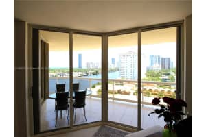 20191 E Country Club Dr APT 908, Aventura, FL 33180, Sold 12/04/24