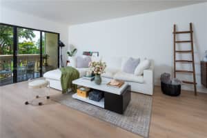 800 NE 195th St, Miami, FL 33179, Sold 07/31/24