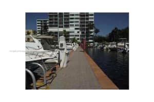 1700 Nw North River Dr Miami, FL 33125 Sold 05/01/25