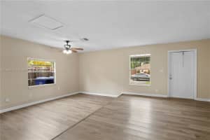 8211 SW 7th St, North Lauderdale, FL 33068, Sold 10/02/24