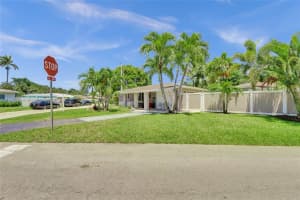 4280 NE 1st Terrace, Oakland Park, FL 33334, Sold 02/14/25