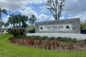 8307 Catria Ln, Wellington, FL 33467, Sold 08/08/24