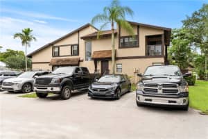1961 Bayberry Dr, Pembroke Pines, FL 33024, Sold 01/10/25