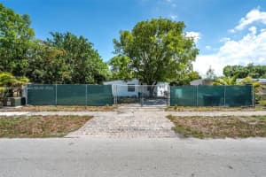 1522 NW 11th St, Fort Lauderdale, FL 33311, Sold 08/14/24