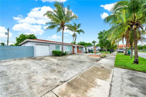 16715 SW 101st Ave, Miami, FL 33157, Sold 09/19/24