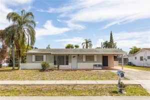 4256 SW 20th St, Fort Lauderdale, FL 33317, Sold 11/04/24