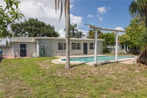 4256 SW 20th St, Fort Lauderdale, FL 33317, Sold 11/04/24