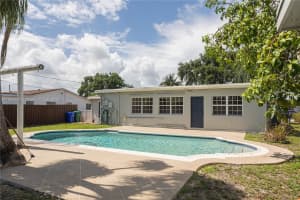 4256 SW 20th St, Fort Lauderdale, FL 33317, Sold 11/04/24