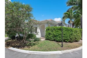 3981 194th Ln, Golden Beach, FL 33160, Sold 10/24/24