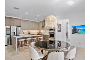 3981 194th Ln, Golden Beach, FL 33160, Sold 10/24/24