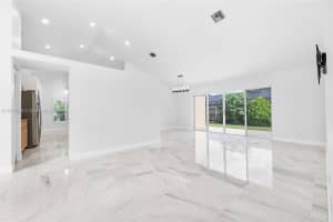 10051 SW 55th Ln, Cooper City, FL 33328, Sold 09/24/24