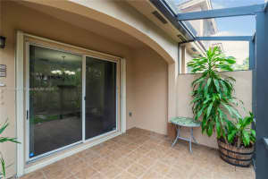 202 Riverwalk Cir, Sunrise, FL 33326, Sold 09/04/24