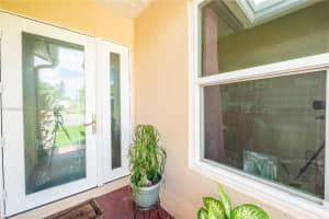 1200 SW 87th Way, Pembroke Pines, FL 33025, Sold 12/06/24