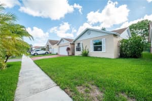 1200 SW 87th Way, Pembroke Pines, FL 33025, Sold 12/06/24