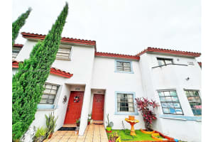 15430 SW 74th Cir Ct, Miami, FL 33193, Sold 08/05/24