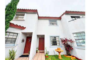 15430 SW 74th Cir Ct, Miami, FL 33193, Sold 08/05/24