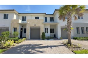 921 Pioneer Way, Royal Palm Beach, FL 33411, Sold 08/30/24