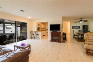 323 Colony Ln APT D, Fort Pierce, FL 34982, Sold 10/28/24