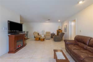 323 Colony Ln APT D, Fort Pierce, FL 34982, Sold 10/28/24