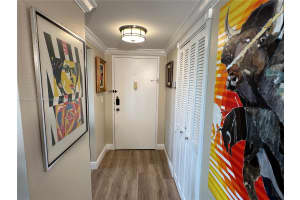 4200 Hillcrest Dr, Hollywood, FL 33021, Sold 09/20/24