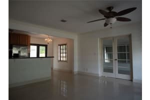 329 SW 18th Ave, Fort Lauderdale, FL 33312, Sold 01/21/25