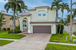 1041 NW 185th Ave, Pembroke Pines, FL 33029, Sold 10/21/24