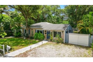 1540 NE 132nd Rd, North Miami, FL 33161, Sold 11/07/24
