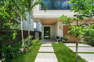3170 Elizabeth St, Miami, FL 33133, Sold 09/25/24