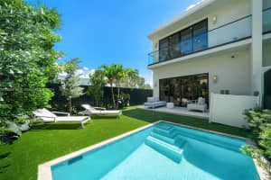 3168 Elizabeth St, Miami, FL 33133, Sold 09/13/24