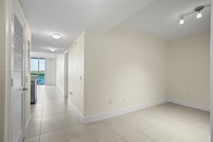 2641 N Flamingo Rd #507n, Sunrise, FL 33323, Sold 11/08/24