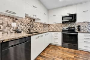 3800 Hillcrest Dr, Hollywood, FL 33021, Sold 09/20/24