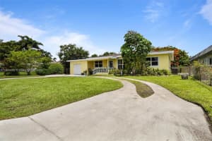 4165 SW 51st St, Fort Lauderdale, FL 33314, Sold 01/16/25